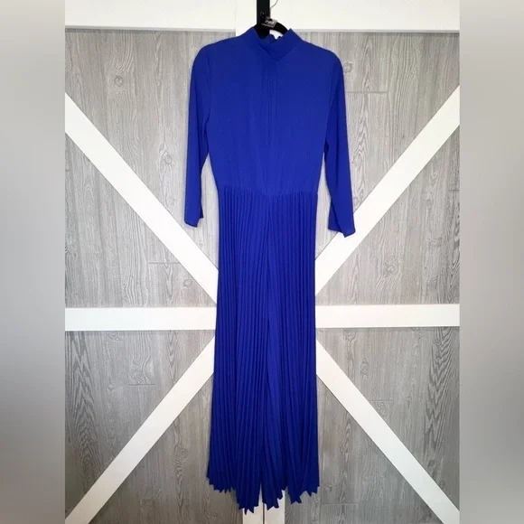 263. Lady Women's Solid Colored Lantern Sleeve Jumpsuit With Pleats Medium - Picture 2 of 6